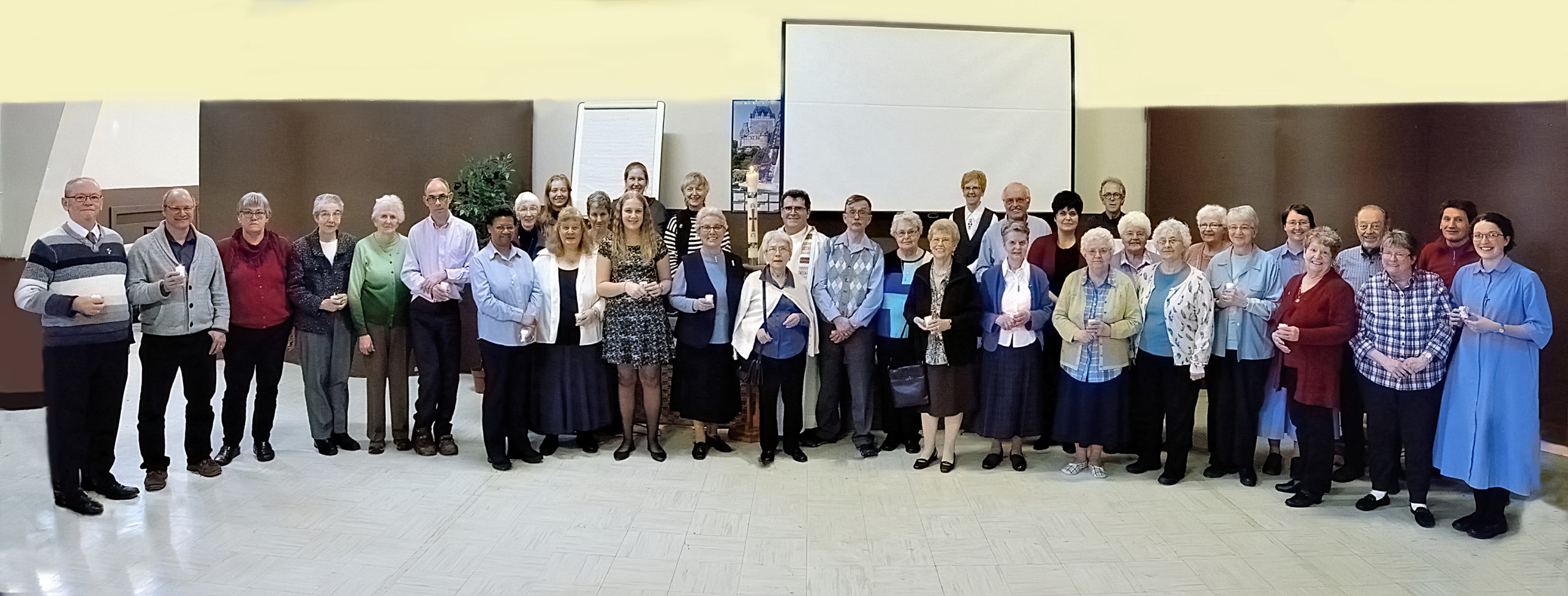 _33H1146-Église Saint-Albert-le-Grand-Fonds-Daniel Abel