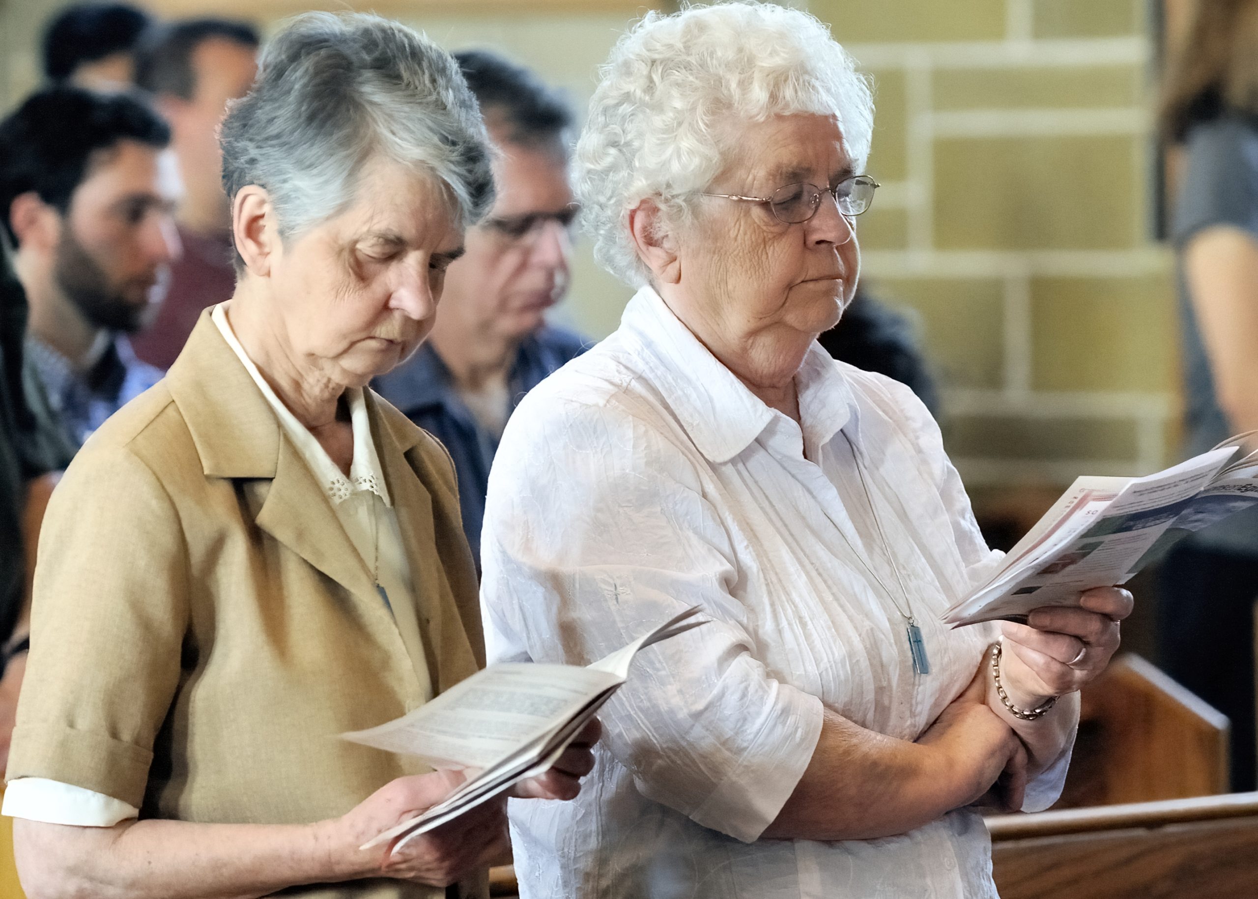 _ABE9788-Église Saint-Albert-le-Grand-Fonds-Daniel Abel